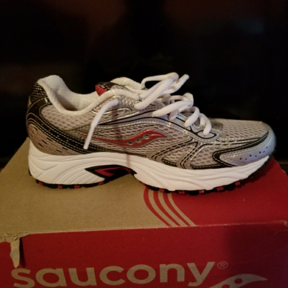Saucony